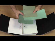 Carica e avvia il video nel visualizzatore di galleria, I COLORI di Andrea CASTRIGNANO (@2020 Covema) - ColorBook - 83 Foglietti a colore reali in un raccoglitore ad anelli

